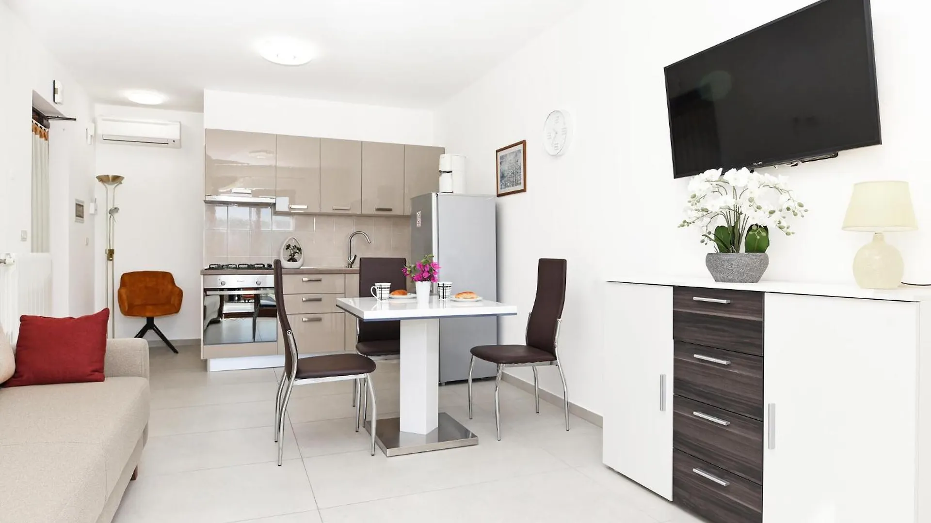 Awesome Apartment In Rabac With House Sea View